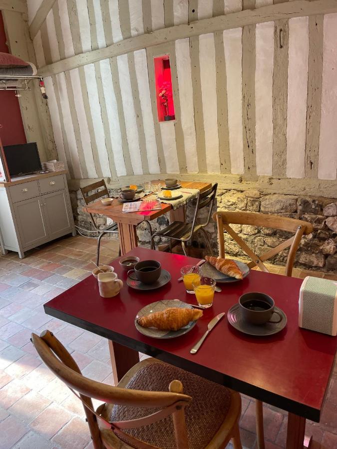 Chambres Chez L'Habitant Capucine Онфлер Екстер'єр фото